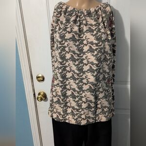 billyTCamouflage Off-Shoulder Women's Top